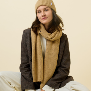 Alternative view of Schal aus Merinowolle